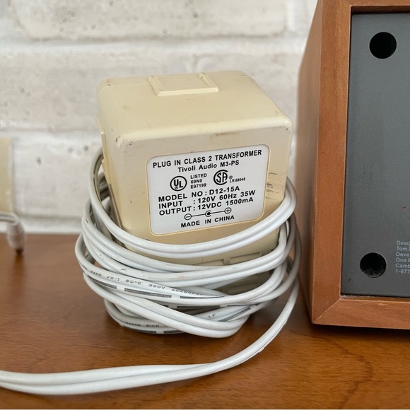 Tivoli Audio Radio Model Three - Picture 6 of 6